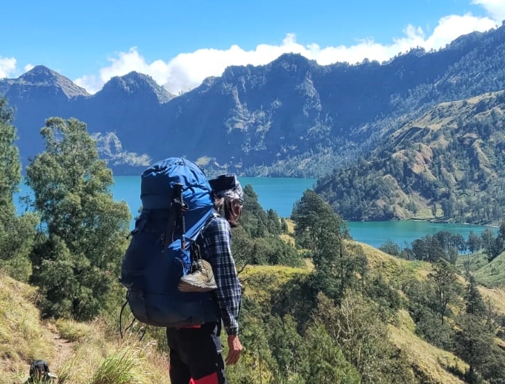 Pendakian Gunung Rinjani yang Menantang